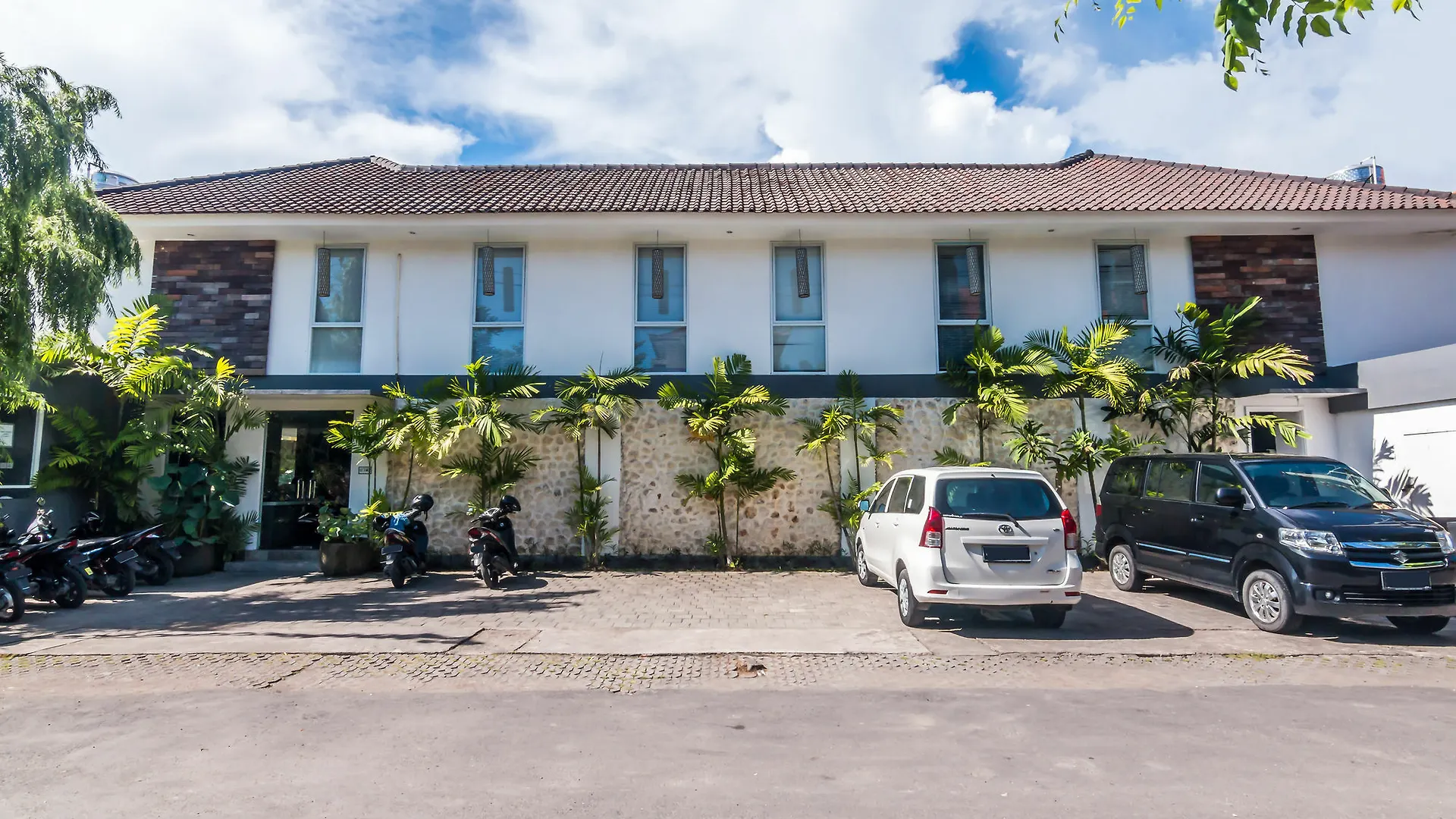 Zen Rooms Kerobokan Jalan Bidadari Seminyak Otel