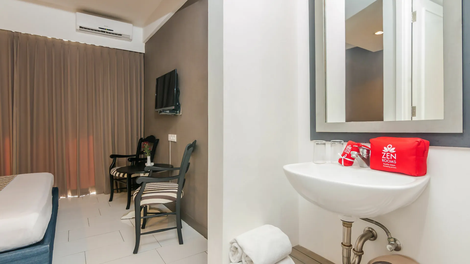 Zen Rooms Kerobokan Jalan Bidadari 塞米亚克 3*,